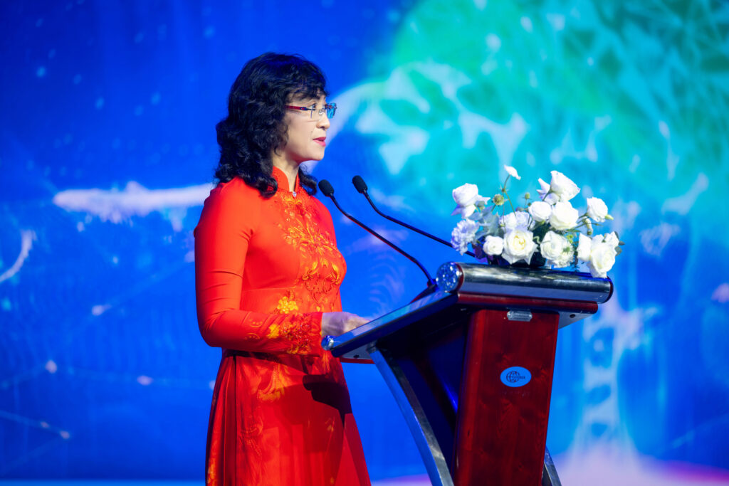 BÀ PHAN THỊ THẮNG